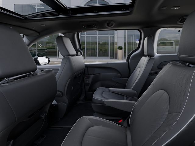 New 2026 Chrysler Pacifica Limited w/ S Appearance Package image 23