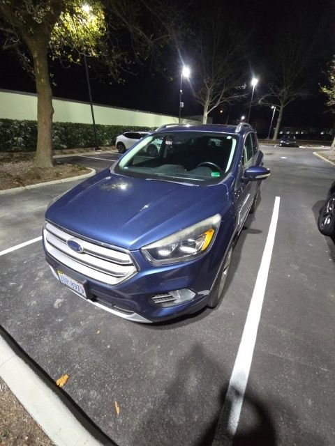 Used 2018 Ford Escape Titanium w/ Ford Safe & Smart Package image 1