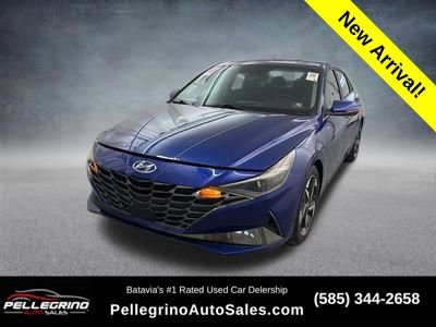 Used 2021 Hyundai Elantra SEL w/ Convenience + Premium Package image 1