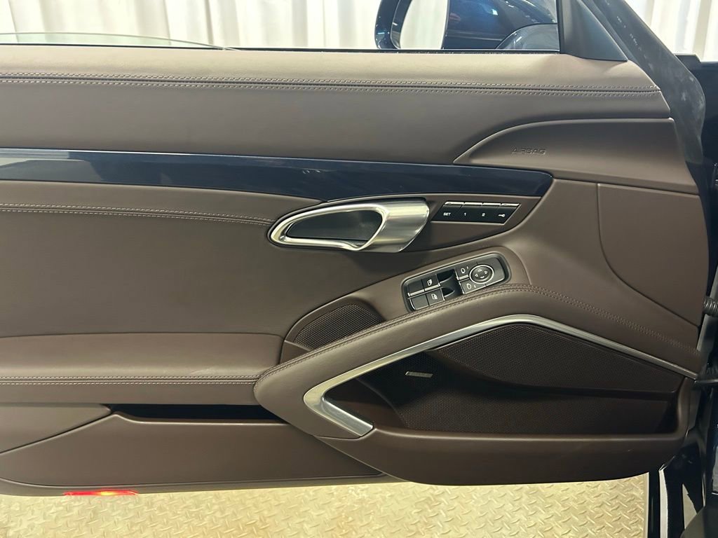 Used 2016 Porsche 911 Targa 4S image 7
