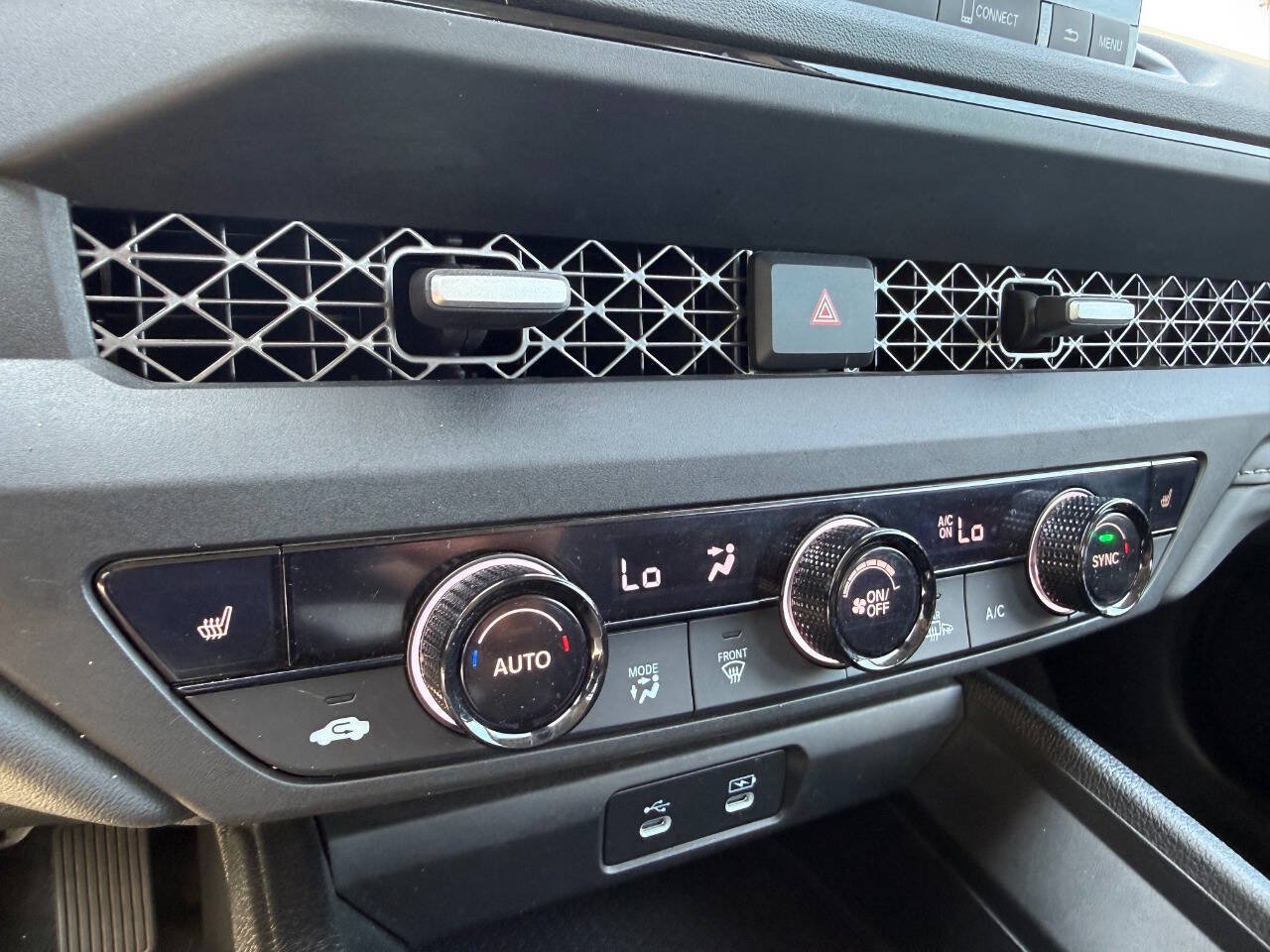 Used 2023 Honda Accord EX image 40