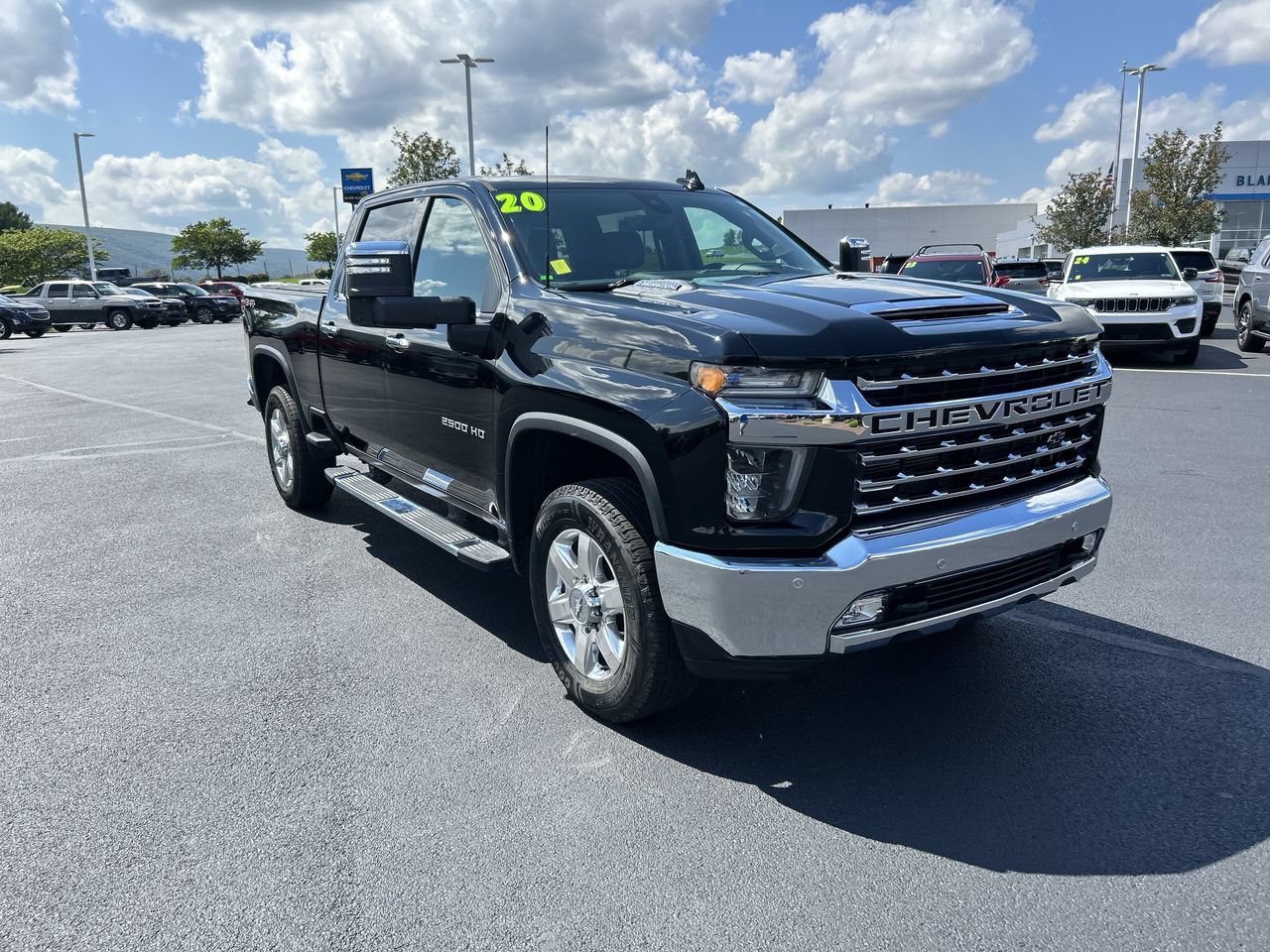Used 2020 Chevrolet Silverado 2500 LTZ w/ LTZ Premium Package AWD/4WD image 1