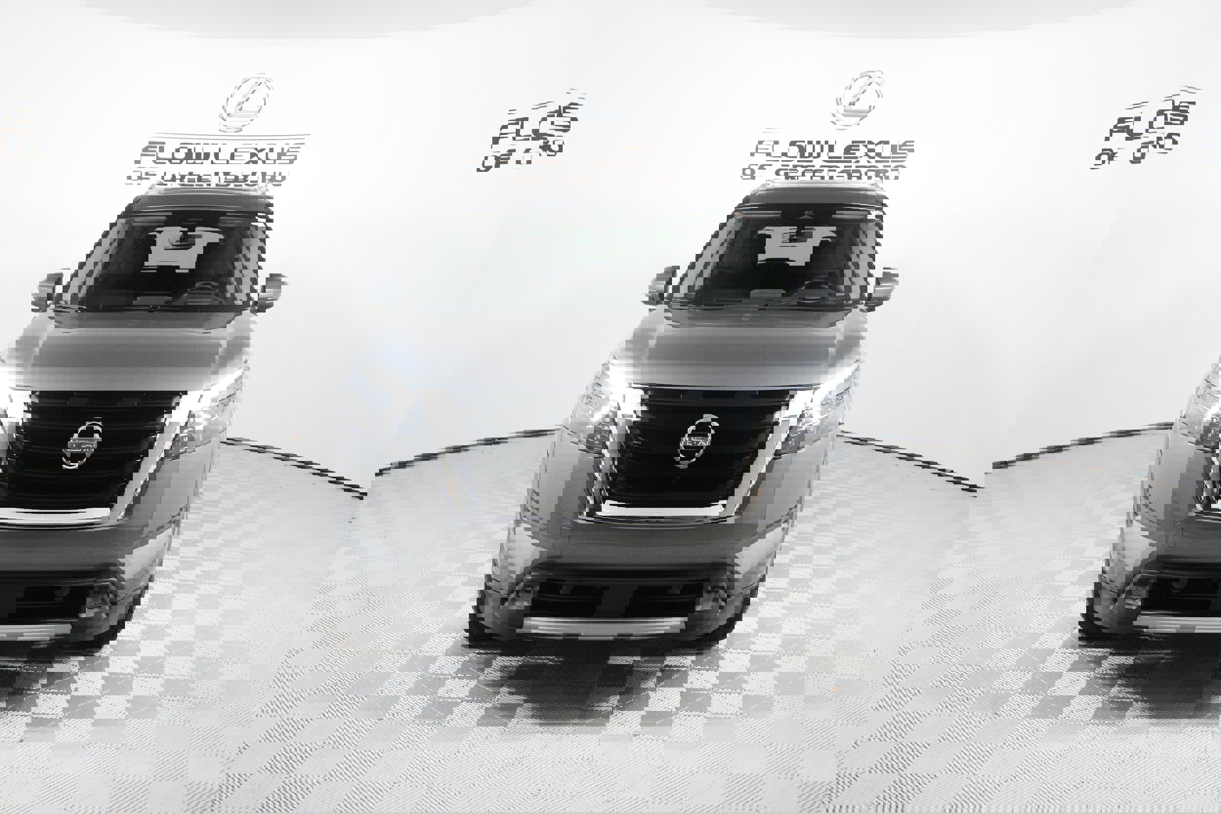 Used 2025 Nissan Pathfinder Platinum w/ Cargo Package image 2