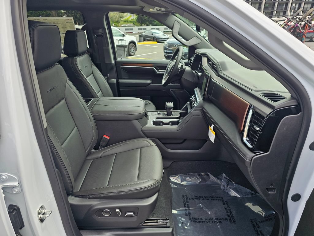 New 2026 GMC Sierra 1500 Denali w/ Denali Reserve Package AWD/4WD image 11