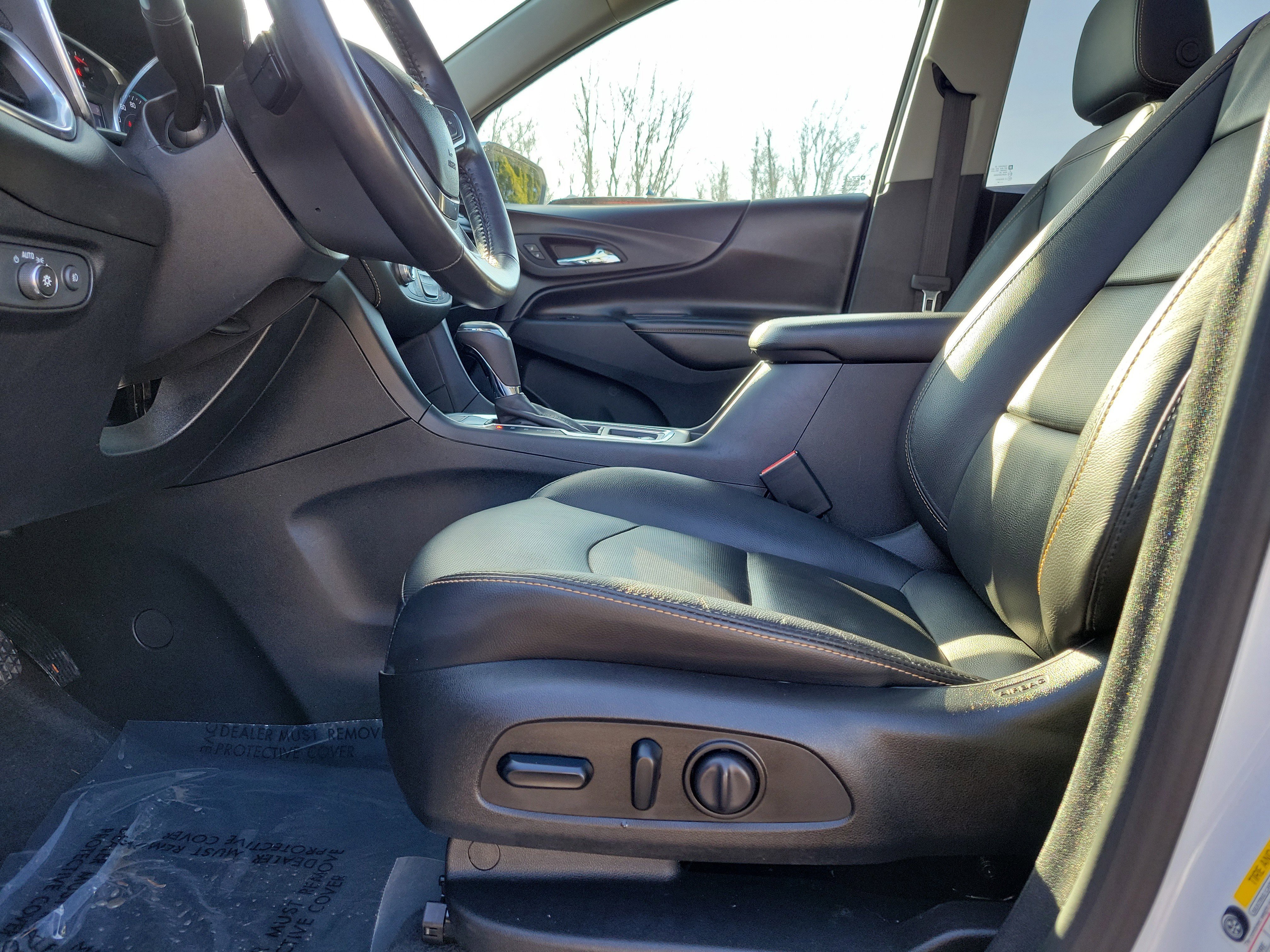 Used 2019 Chevrolet Equinox Premier image 16