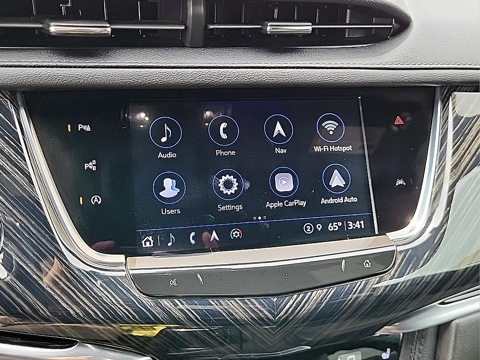 Certified 2024 Cadillac XT6 Premium Luxury w/ Technology Package AWD/4WD image 23