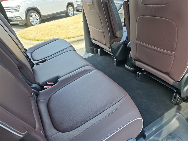 New 2025 Volkswagen ID. Buzz Pro S image 11