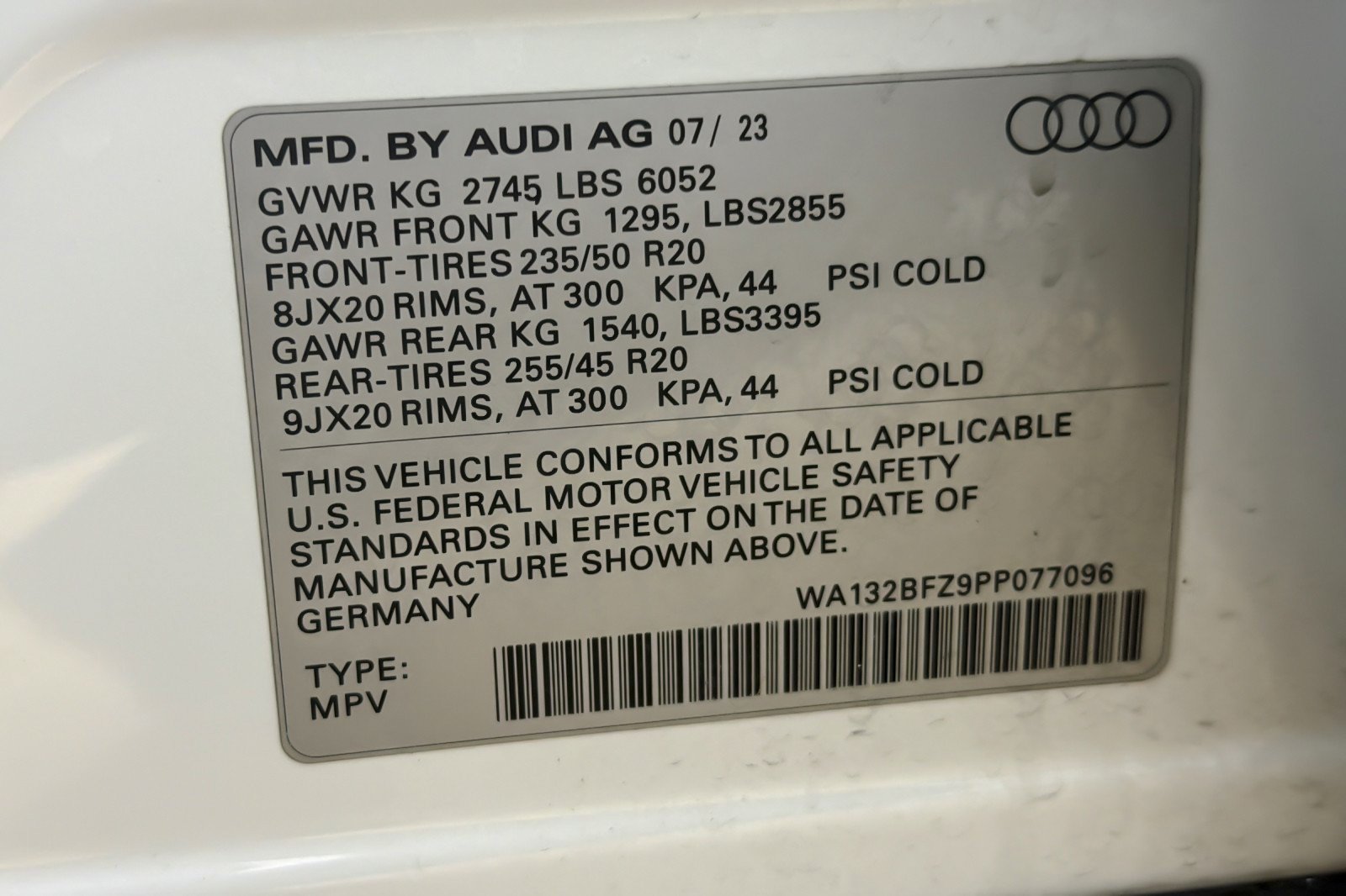 Certified 2023 Audi Q4 e-tron Premium Plus AWD/4WD image 28