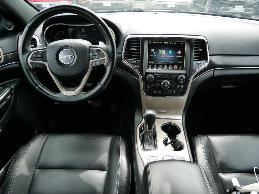 Used 2017 Jeep Grand Cherokee Limited w/ Trailer Tow Group IV AWD/4WD image 17