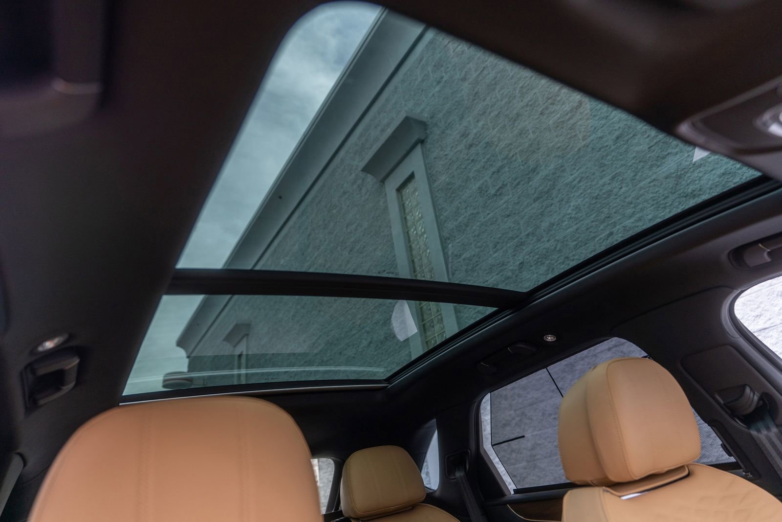 New 2025 Bentley Bentayga image 44