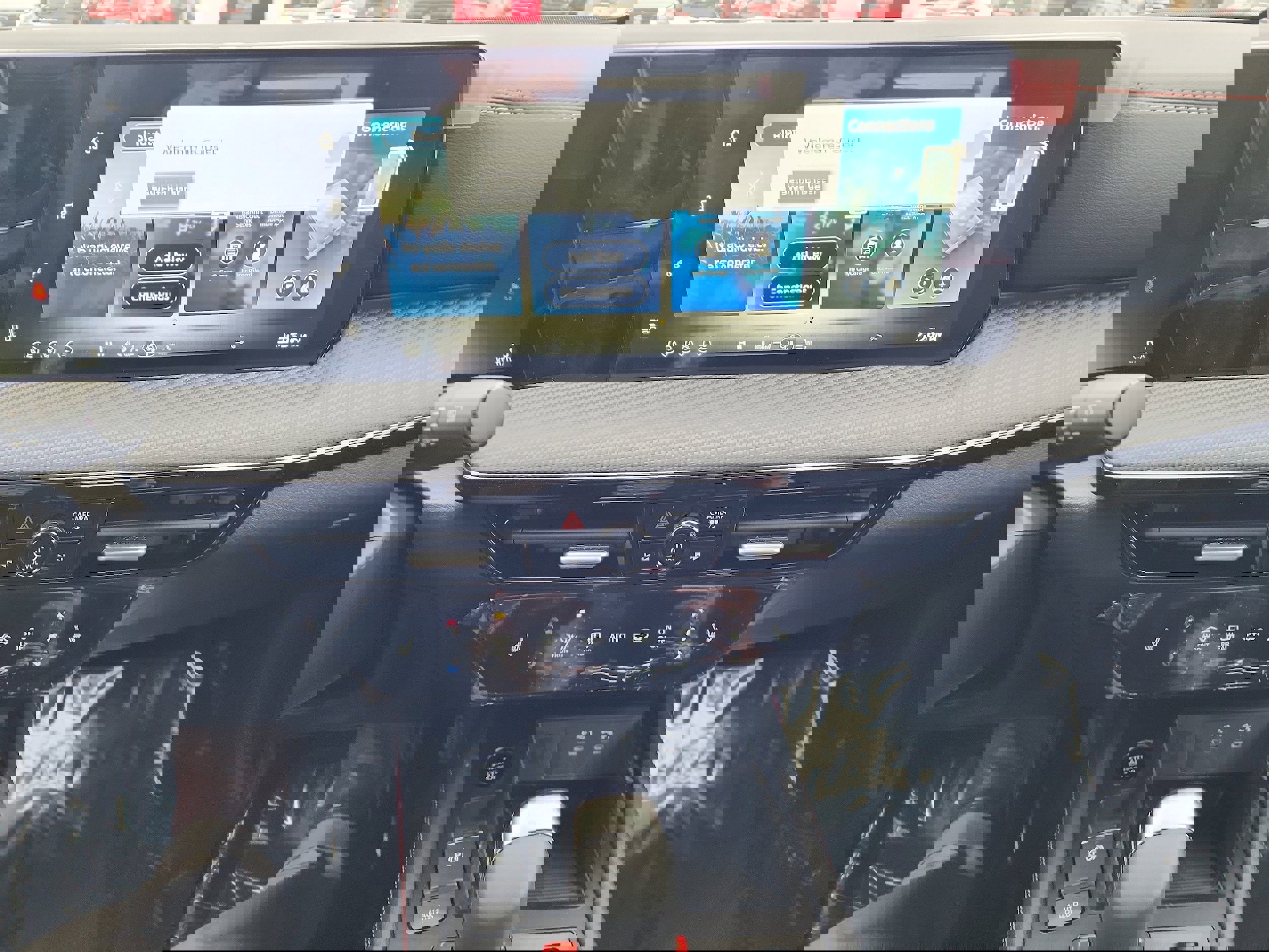 New 2026 Nissan Kicks SR w/ SR Premium Package image 13