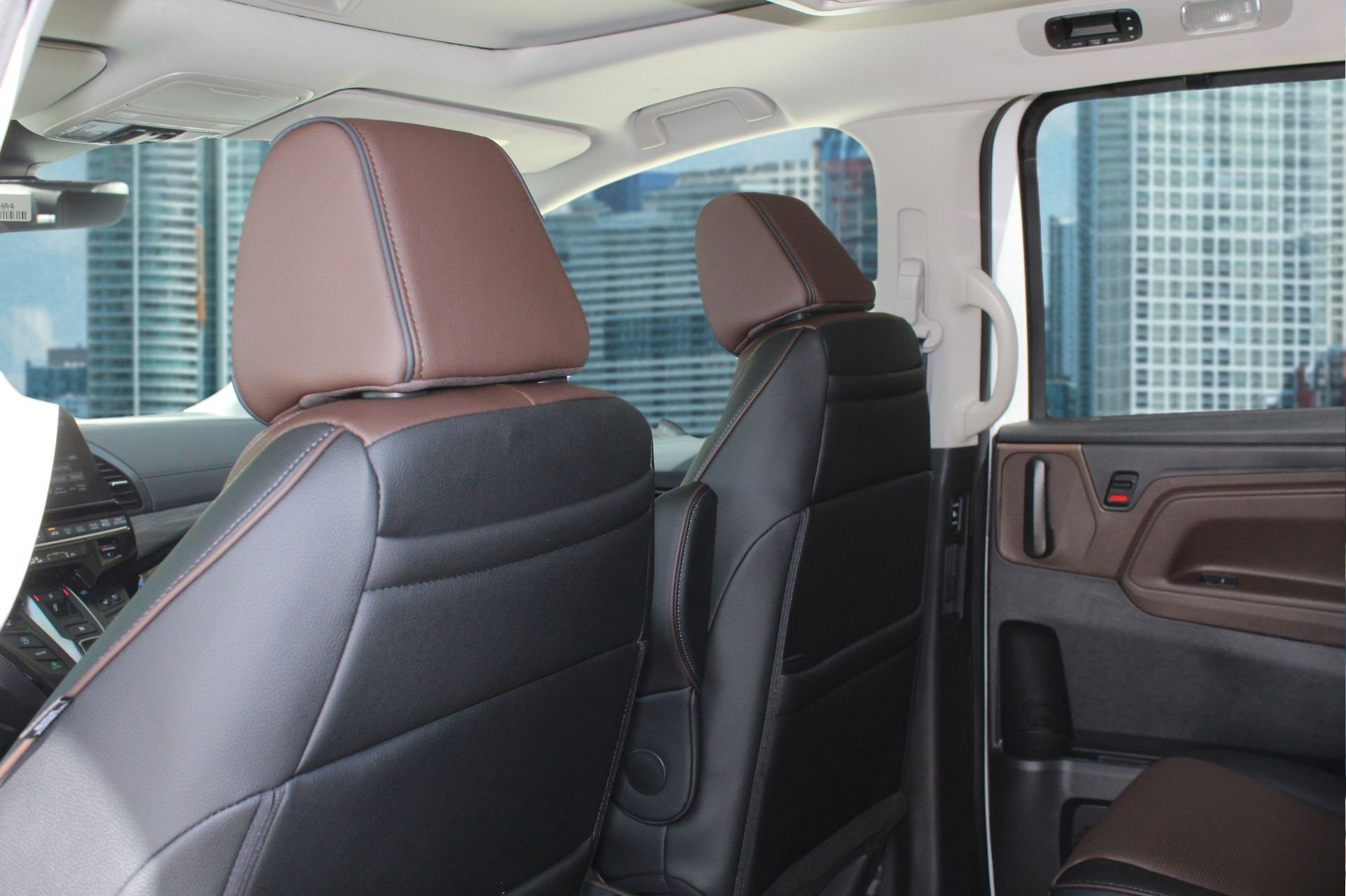 New 2026 Honda Odyssey Elite image 14