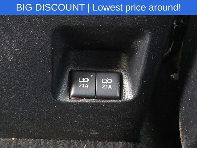 Used 2021 Toyota 4Runner SR5 AWD/4WD image 22