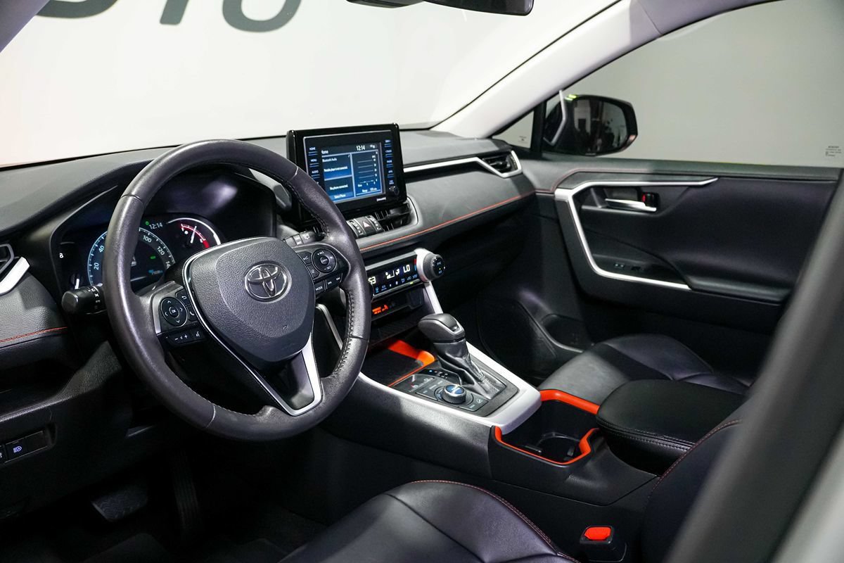 Used 2022 Toyota RAV4 Adventure AWD/4WD image 18