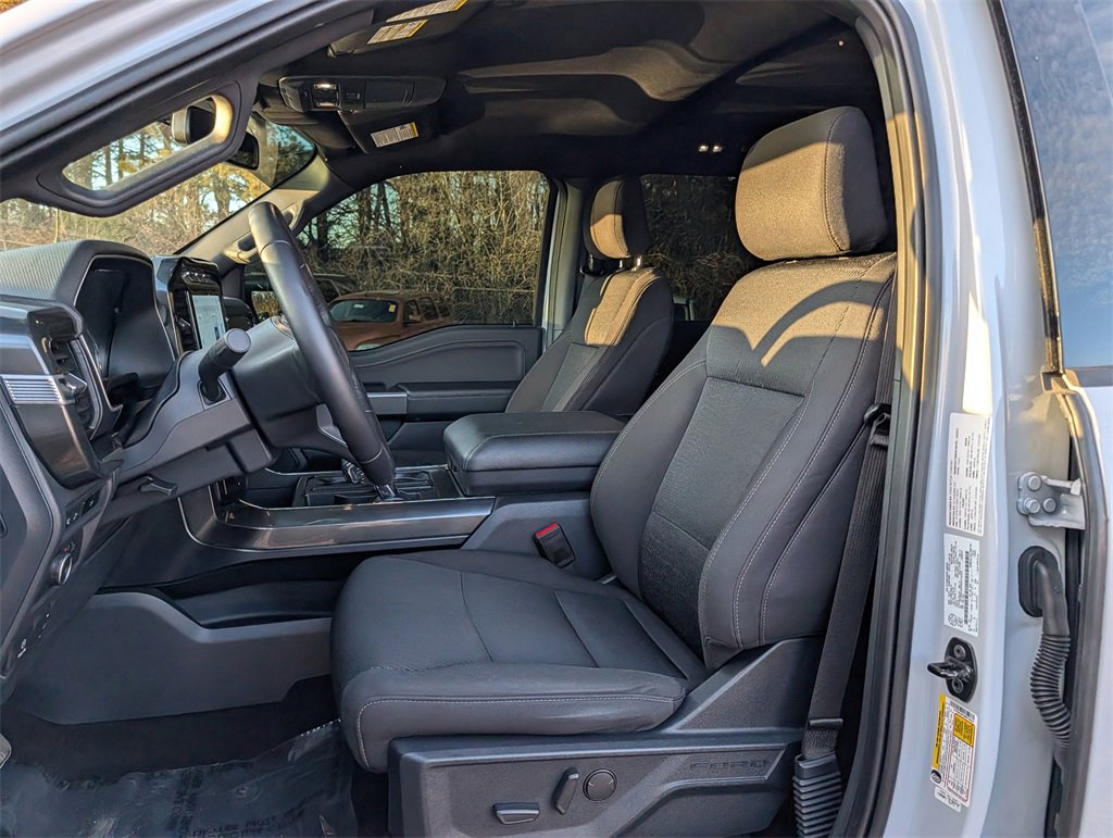 Certified 2022 Ford F150 XLT w/ Equipment Group 302A High image 16