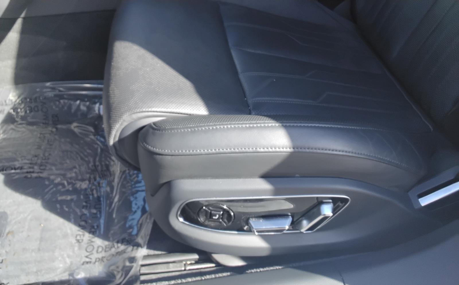 Certified 2022 Audi A8 L 3.0T image 18