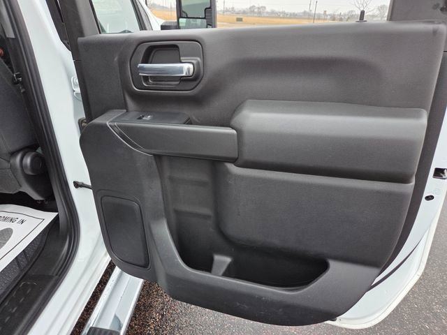 Used 2020 Chevrolet Silverado 2500 LT w/ Convenience Package image 46