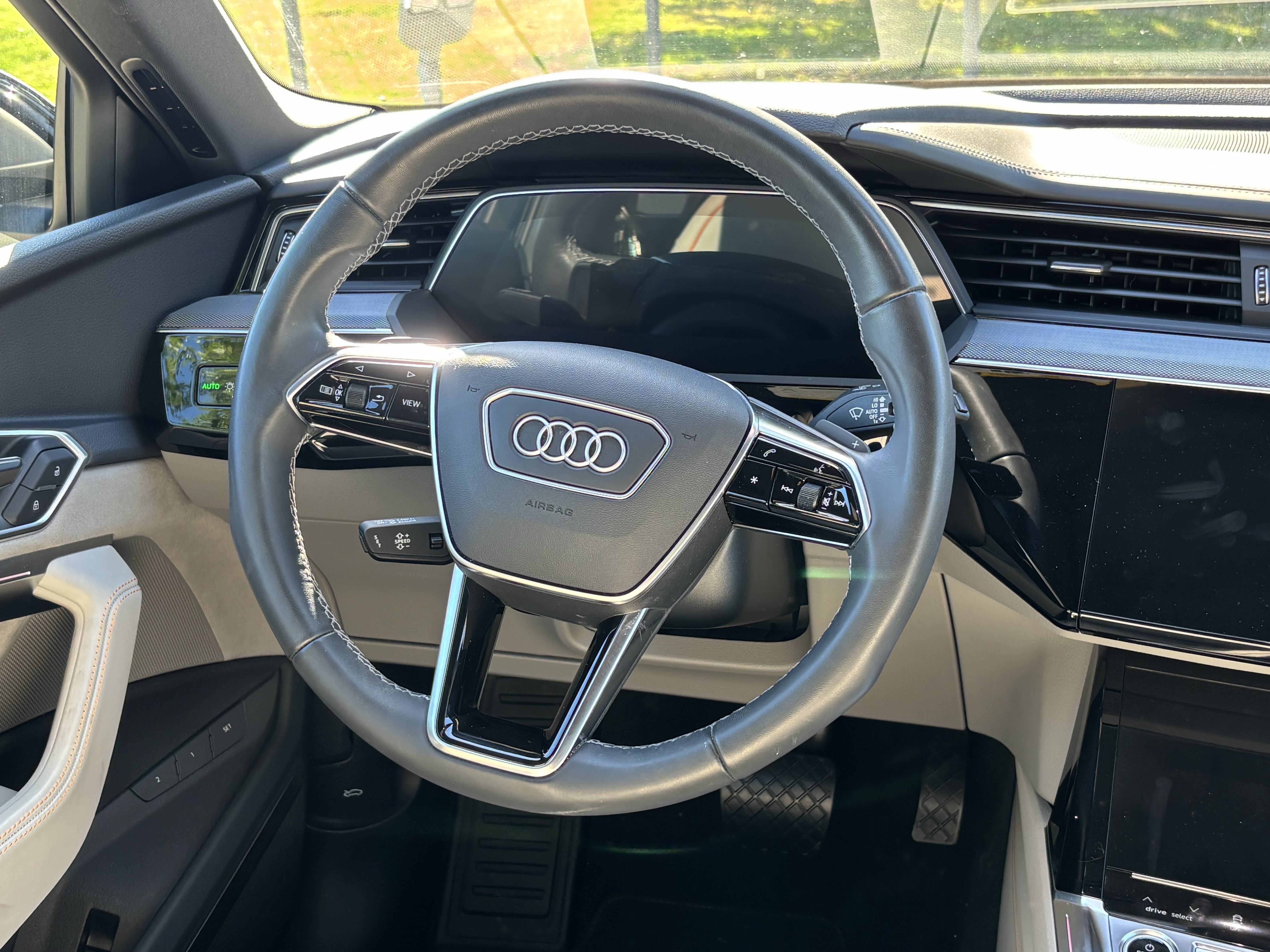 Used 2024 Audi Q8 e-tron Prestige w/ Prestige Package AWD/4WD image 20