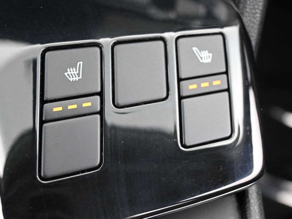 Used 2024 Kia Sportage EX image 25