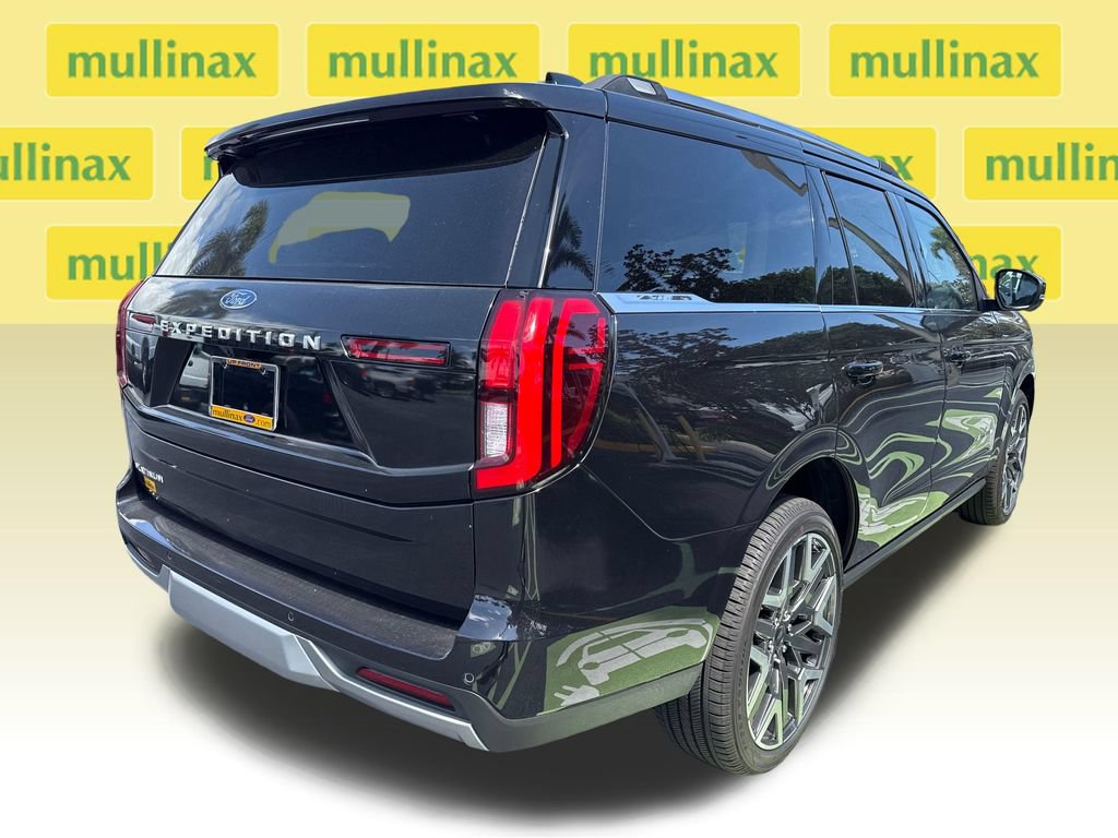New 2026 Ford Expedition Platinum w/ Platinum Ultimate Package AWD/4WD image 16