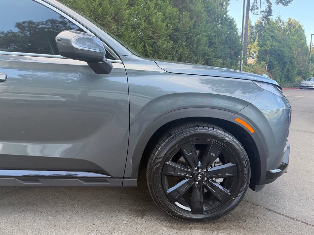 Used 2025 Hyundai Palisade XRT FWD image 3