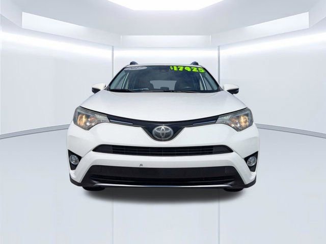 Used 2017 Toyota RAV4 XLE FWD image 10