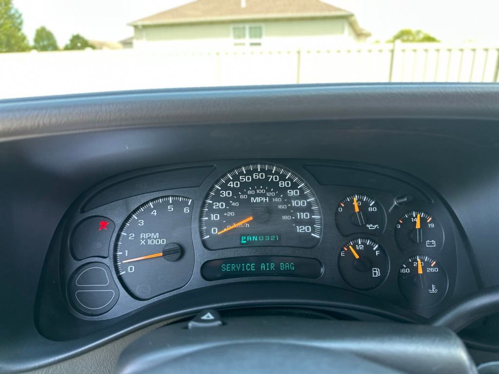 Used 2005 GMC Yukon SLE w/ Cargo Package RWD image 33