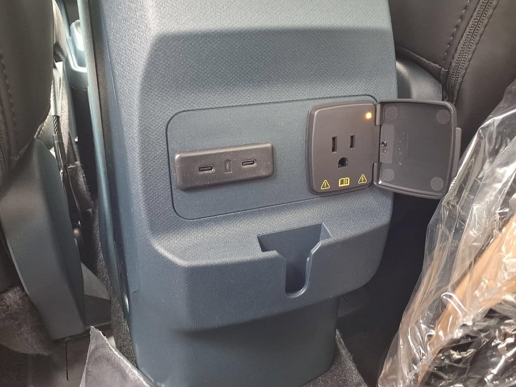New 2026 Ford Maverick Tremor AWD/4WD image 34