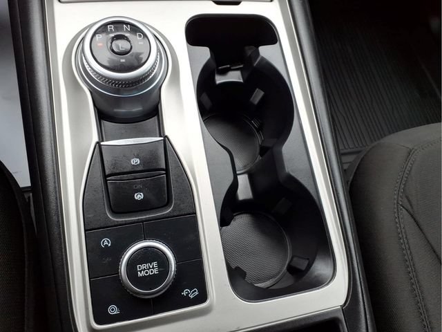 Used 2023 Ford Explorer XLT AWD/4WD image 21