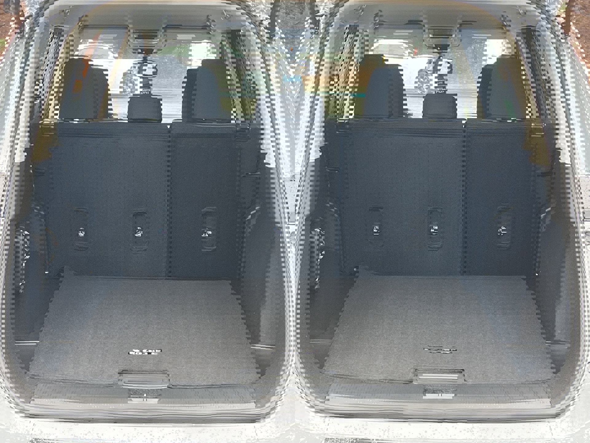 New 2026 Nissan Rogue SV FWD image 21