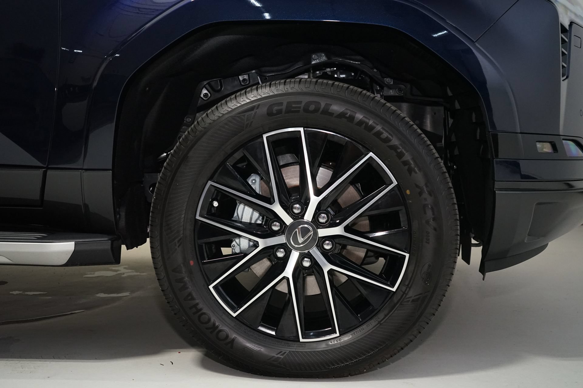 Used 2026 Lexus GX 550 AWD/4WD image 31