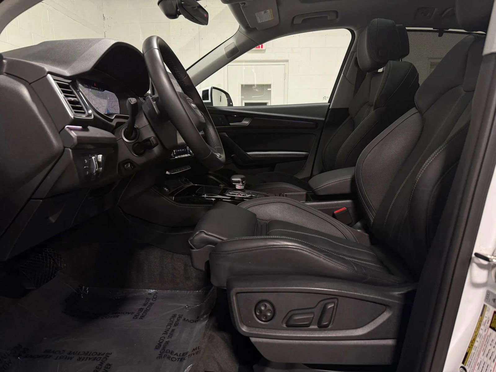 Used 2022 Audi Q5 2.0T Prestige w/ Prestige Package image 15