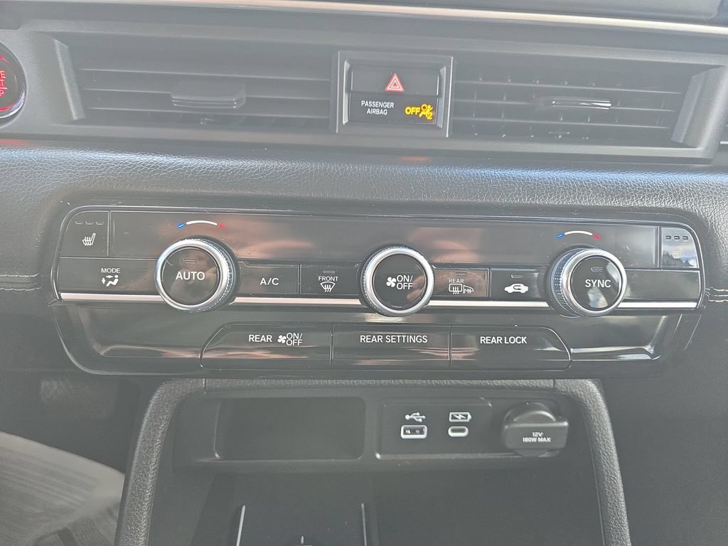 Used 2025 Honda Pilot EX-L image 29