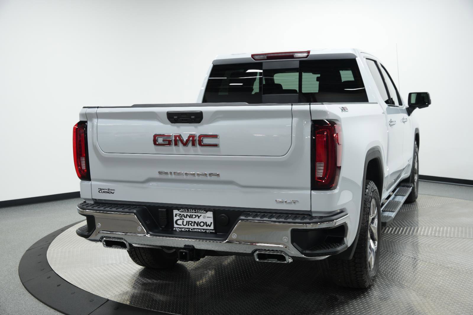 New 2026 GMC Sierra 1500 SLT w/ SLT Premium Plus Package image 8