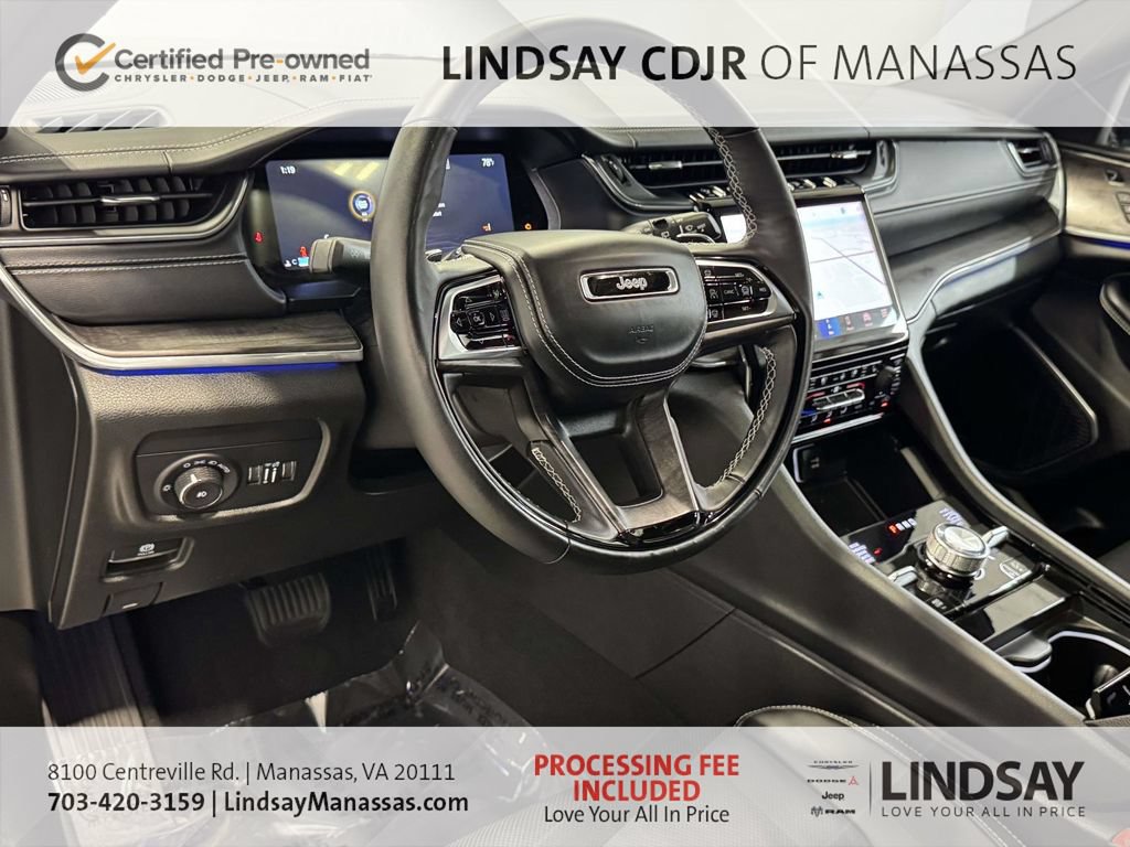Used 2025 Jeep Grand Cherokee L Overland w/ Advanced Protech Group III AWD/4WD image 18
