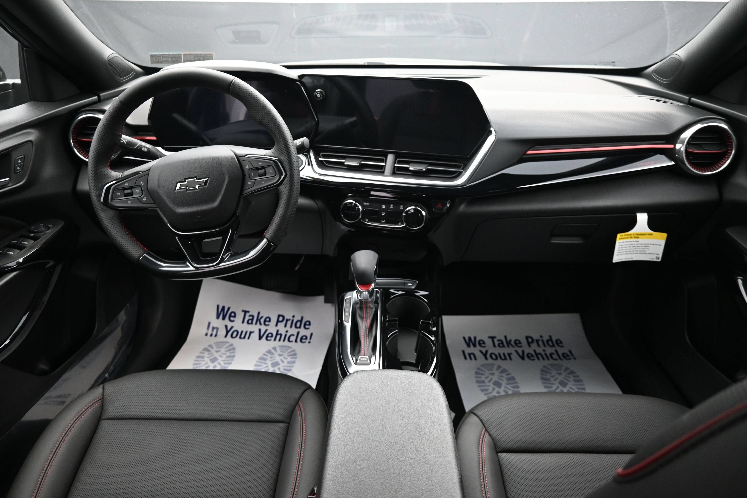 New 2026 Chevrolet Trax RS w/ Sunroof Package FWD image 24