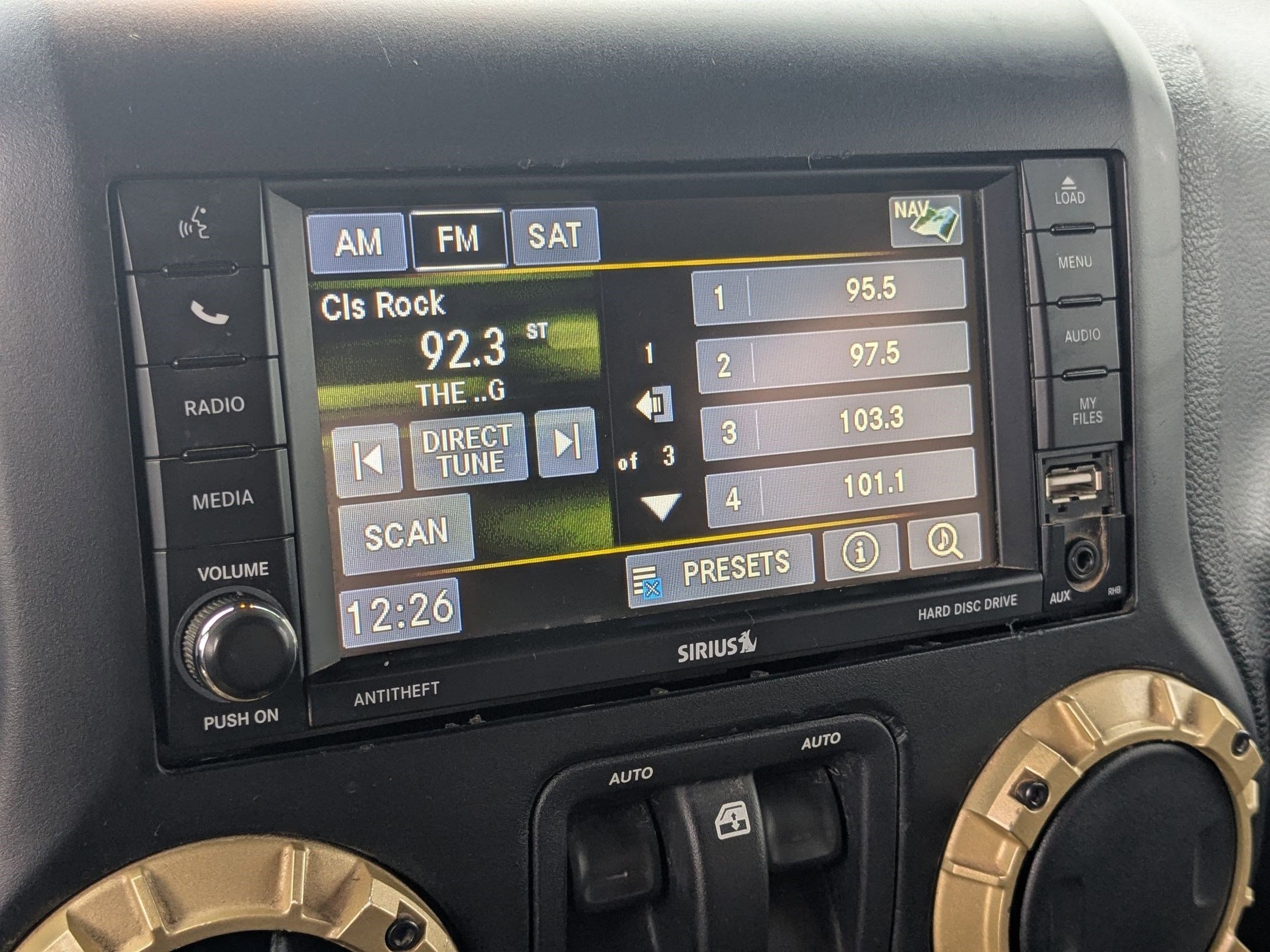 Used 2015 Jeep Wrangler Rubicon image 18