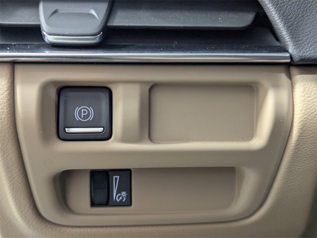 Used 2025 Cadillac CT5 Premium Luxury image 13