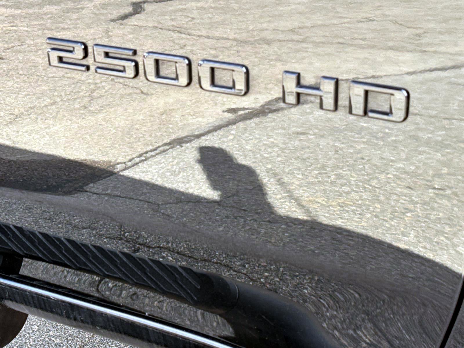 Certified 2022 Chevrolet Silverado 2500 LTZ w/ LTZ Plus Package image 7