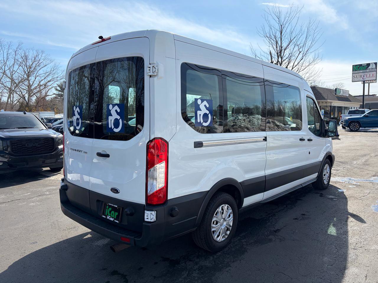 Used 2015 Ford Transit 350 XL RWD image 10