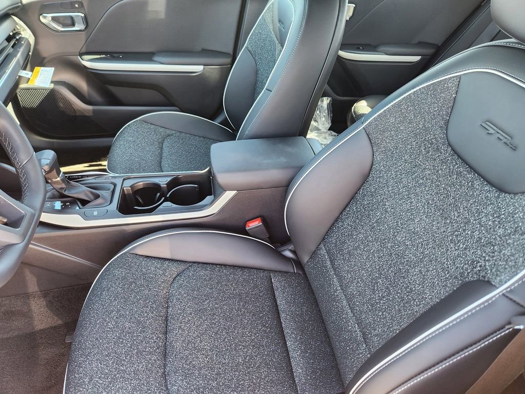 New 2025 Kia K4 GT-Line w/ GT-Line Sunroof Package image 8