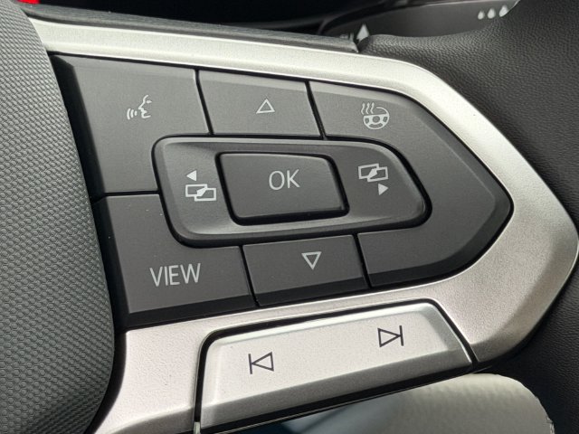 New 2027 Volkswagen Taos S FWD image 18