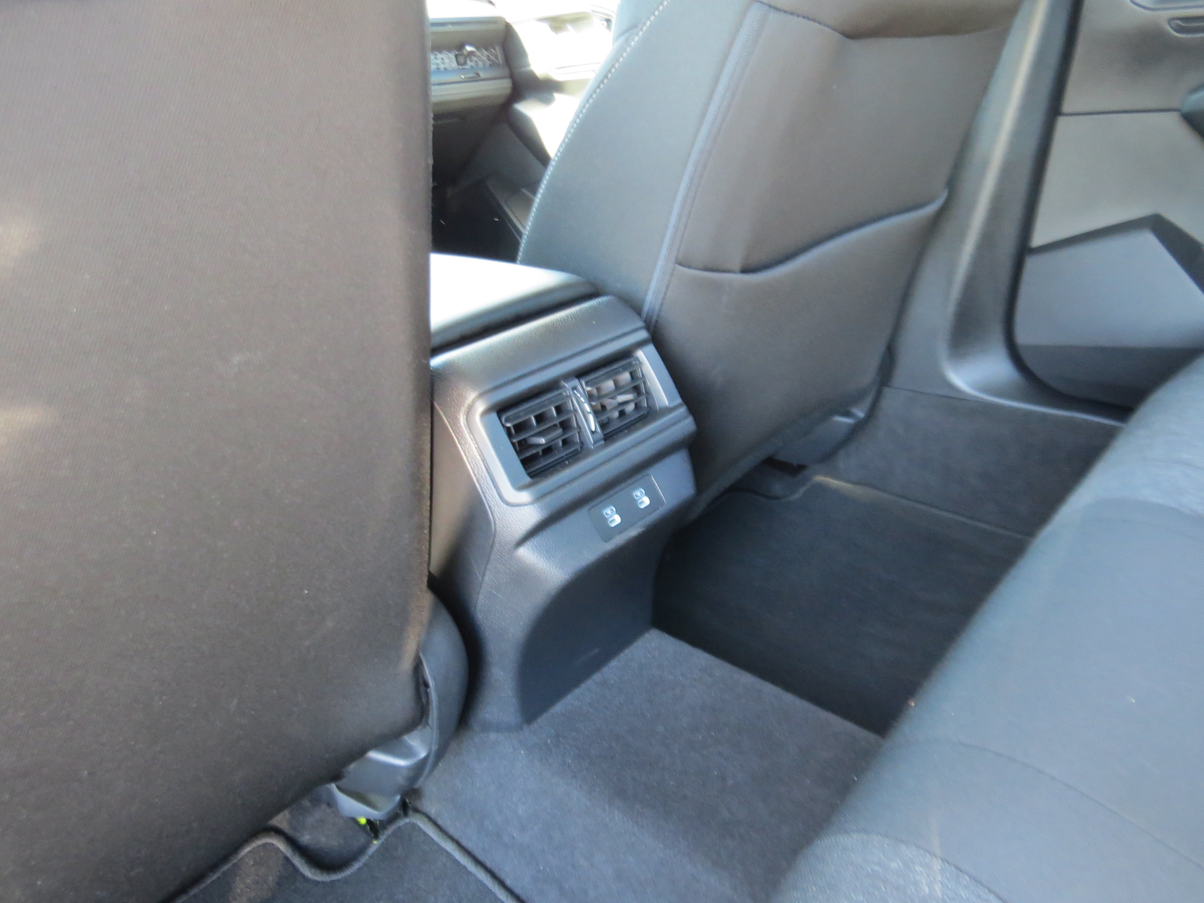Used 2025 Honda Accord SE image 12