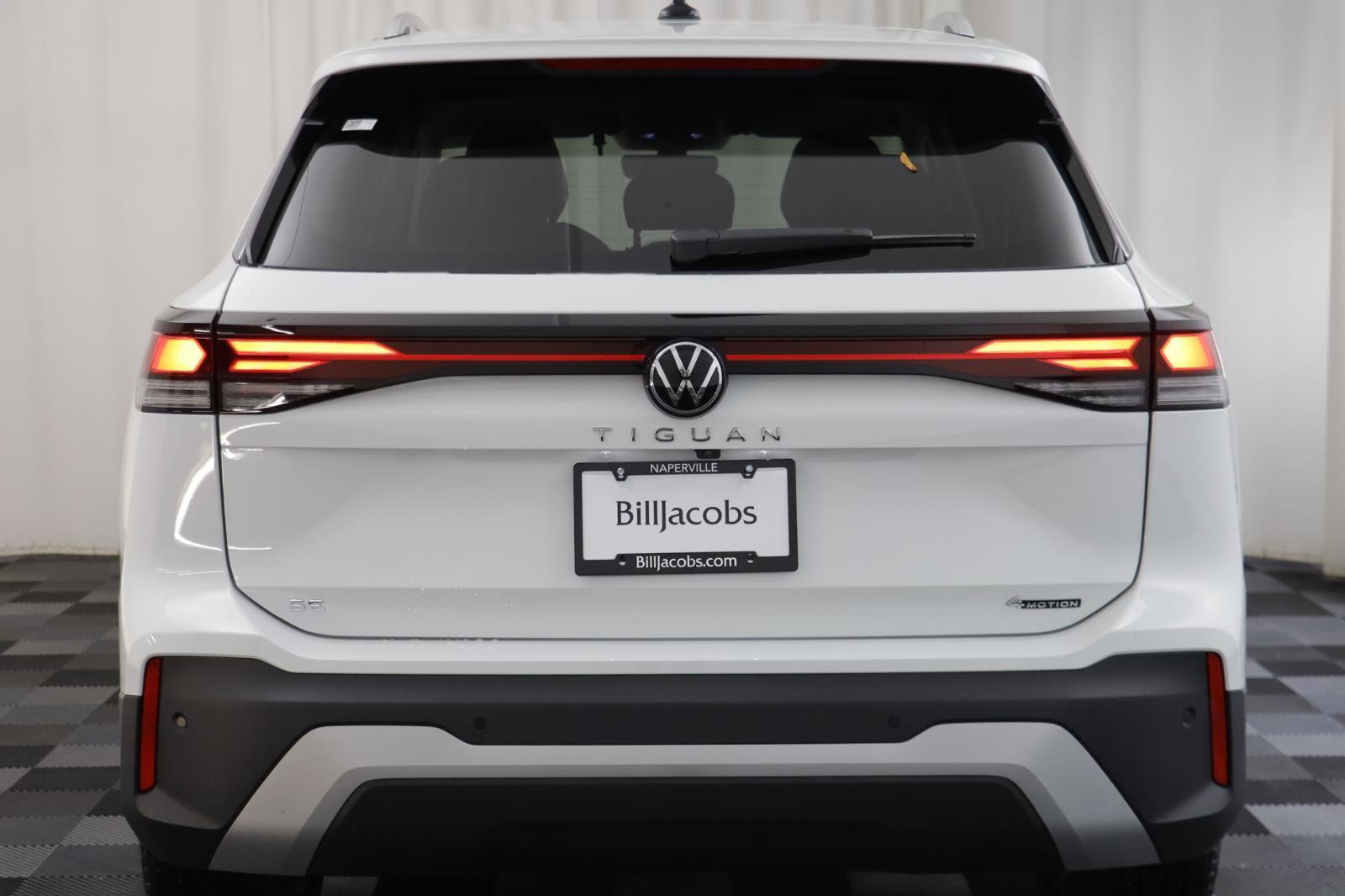 New 2026 Volkswagen Tiguan SE image 15