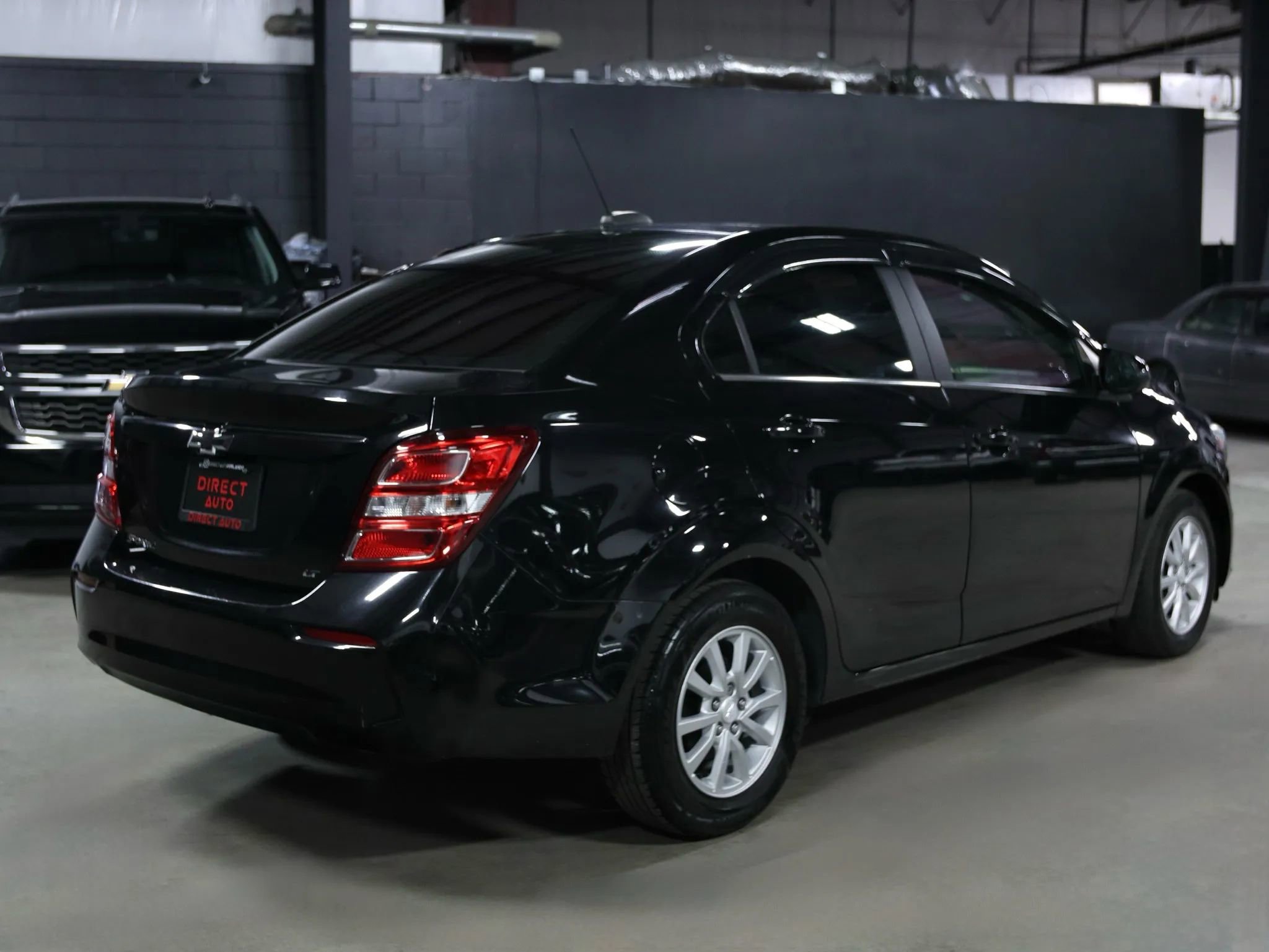 Used 2018 Chevrolet Sonic LT image 8