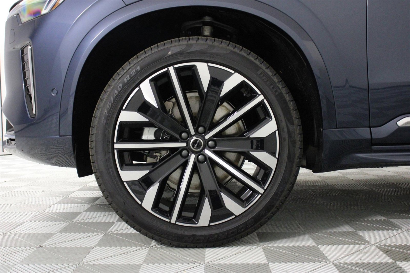 New 2026 Volvo XC90 B5 Ultra image 13