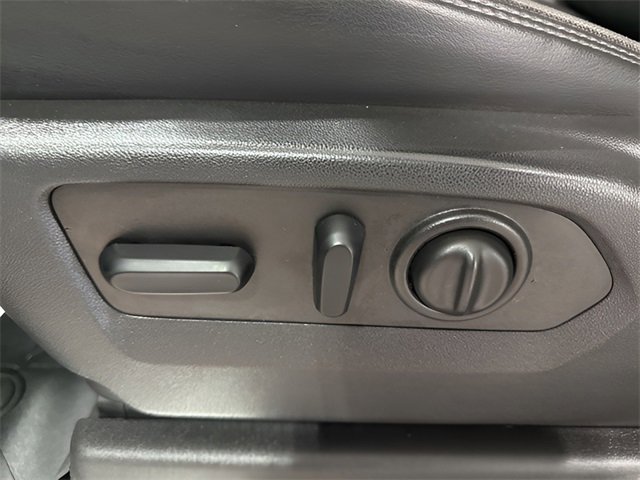 Used 2020 Chevrolet Silverado 1500 High Country w/ Technology Package image 24