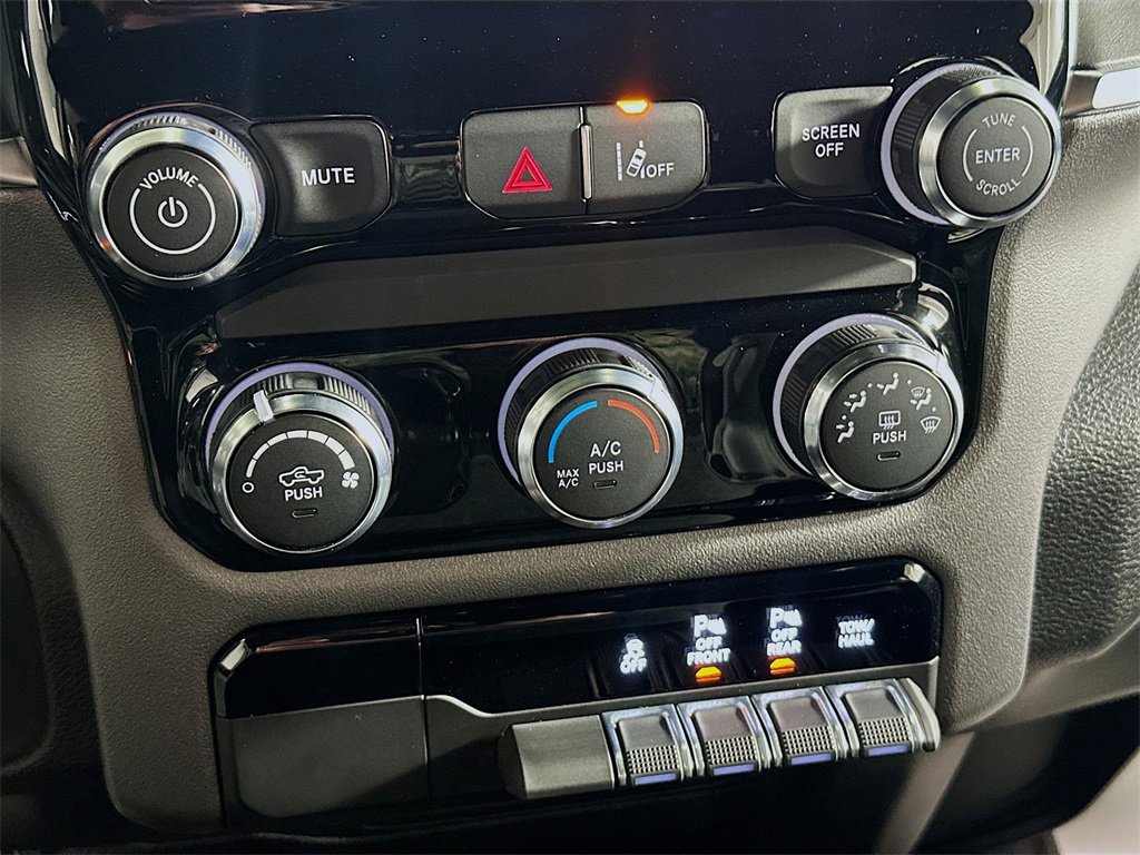 Used 2025 RAM 1500 Big Horn image 16