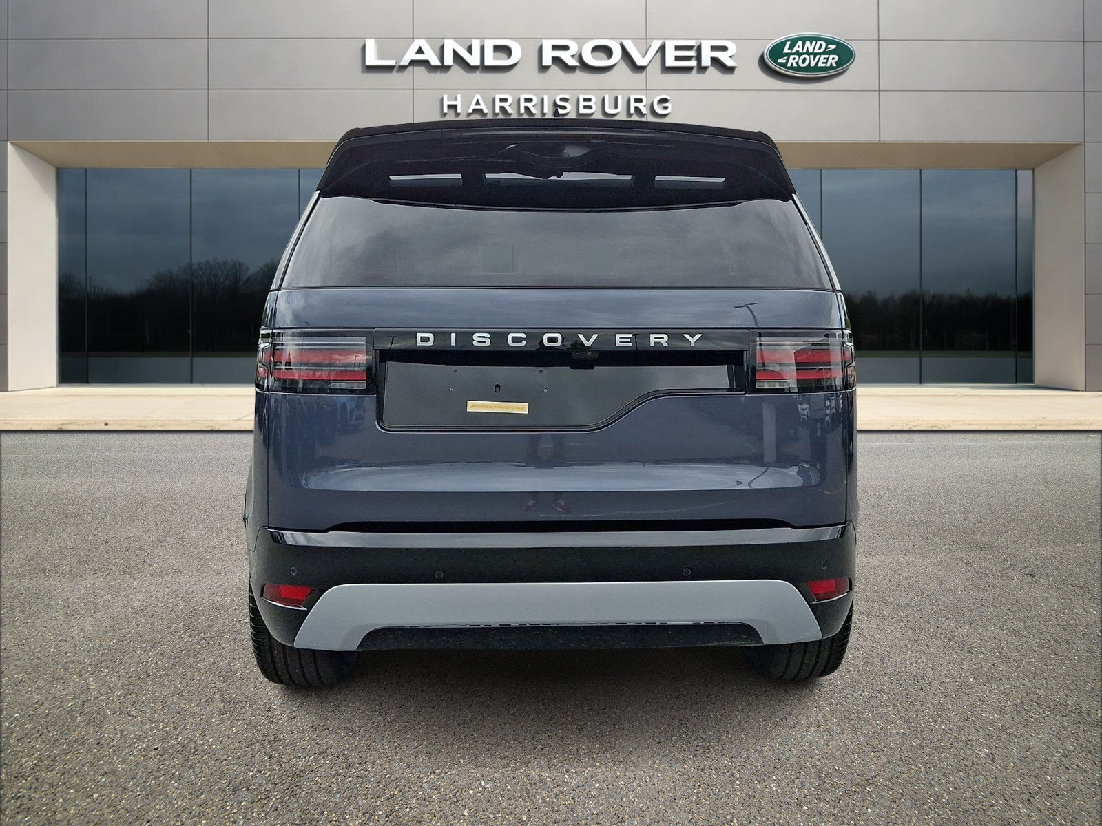 New 2026 Land Rover Discovery Limited Edition AWD/4WD image 3