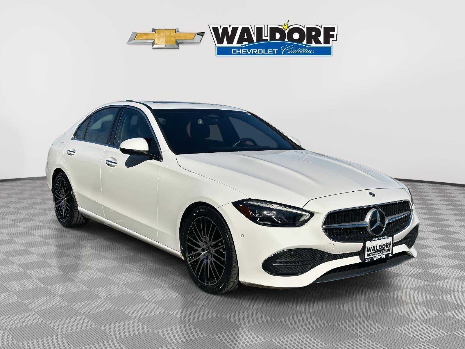 Used 2022 Mercedes-Benz C 300 4MATIC Sedan image 1